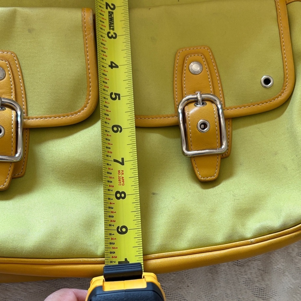 BNWOT Vintage Garden Tote by Coach Lime Green & Yellow Leather Needs Cleaning - Picture 12 of 15
